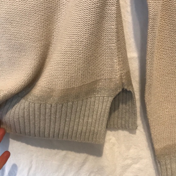 Charming sweater - Picture 2 of 3